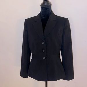 Tahari Black Pinstripe Fitted Blazer Ladies Sz 6 - Arthur S. Levine